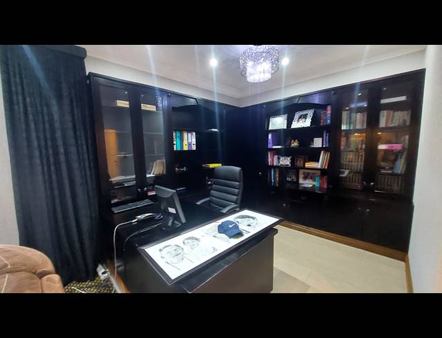 3 BEDROOM TOWNHOUSE FOR SALE IN SHELLY BEACH